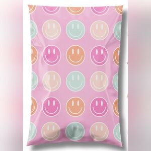 20 Pack 14.5x19in Smiley Face Poly Mailers